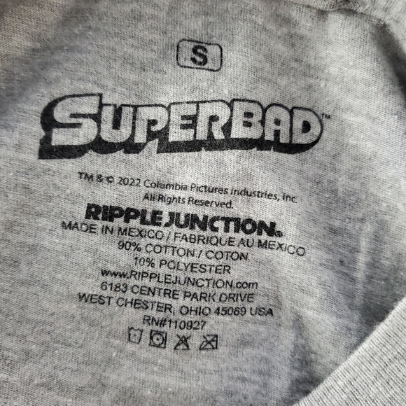 Superbad Ripple Junction Gray Graphic Shirt / Jr. size Small - Picture 3 of 6